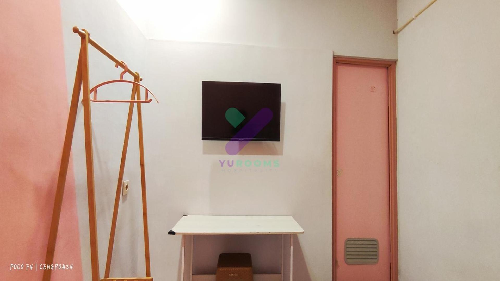 New Jasmine Guest House By Yurooms Blitar Exteriör bild