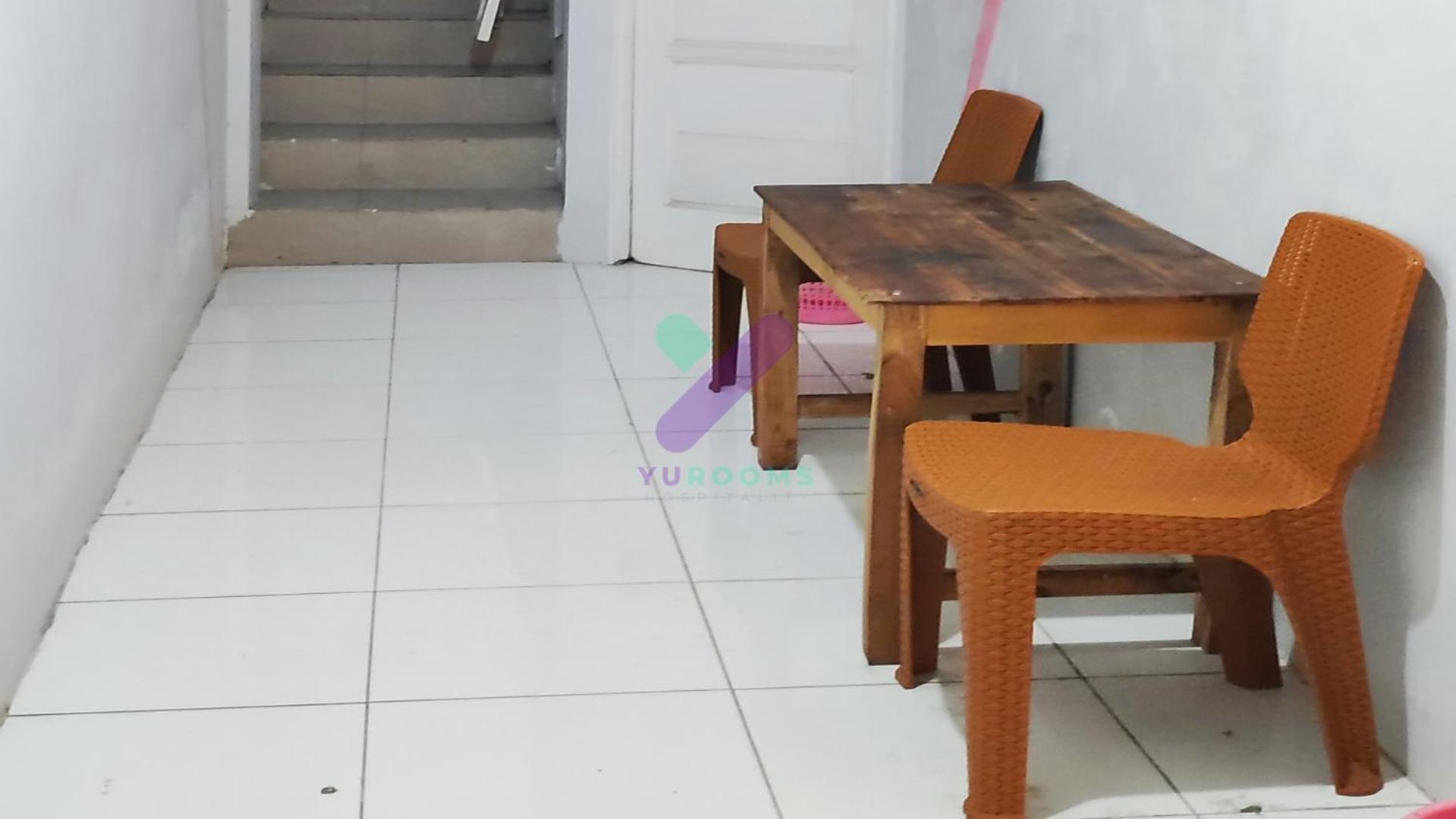 New Jasmine Guest House By Yurooms Blitar Exteriör bild